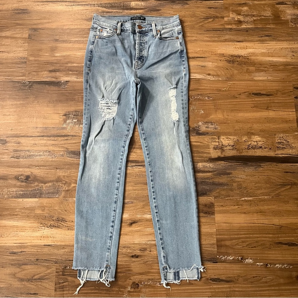 Level 99 Light Blue Distressed Button Fly Stretch Women's Skinny Crop Denim Jean